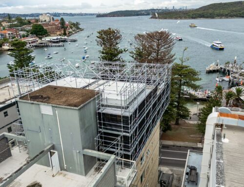 Manly Top Floor Apartment Complex